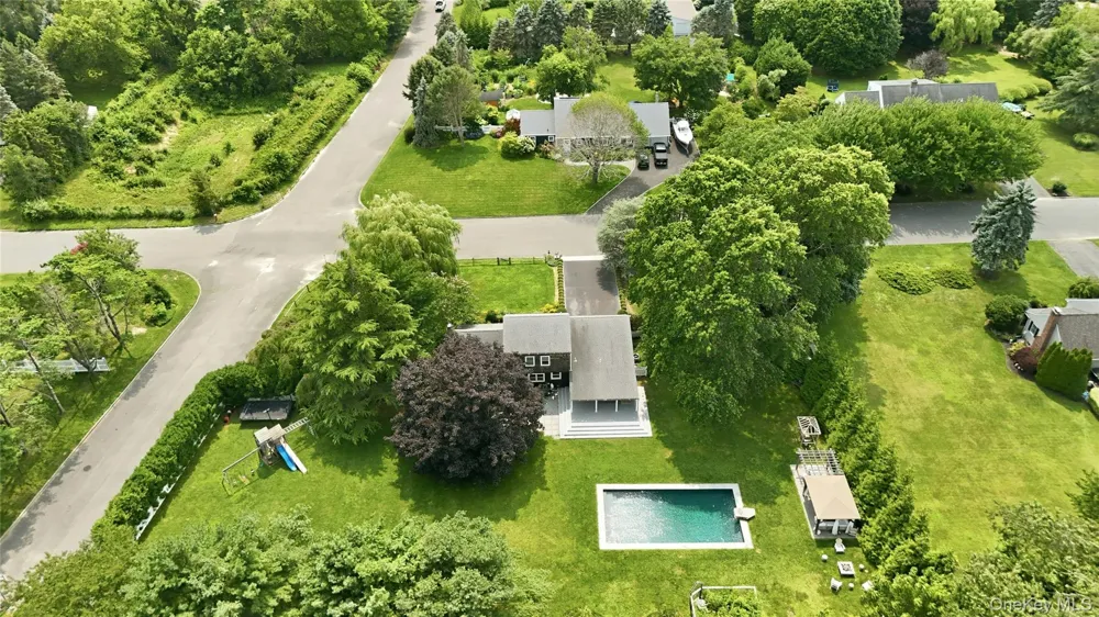 1850 Highland Road Cutchogue, NY 11935