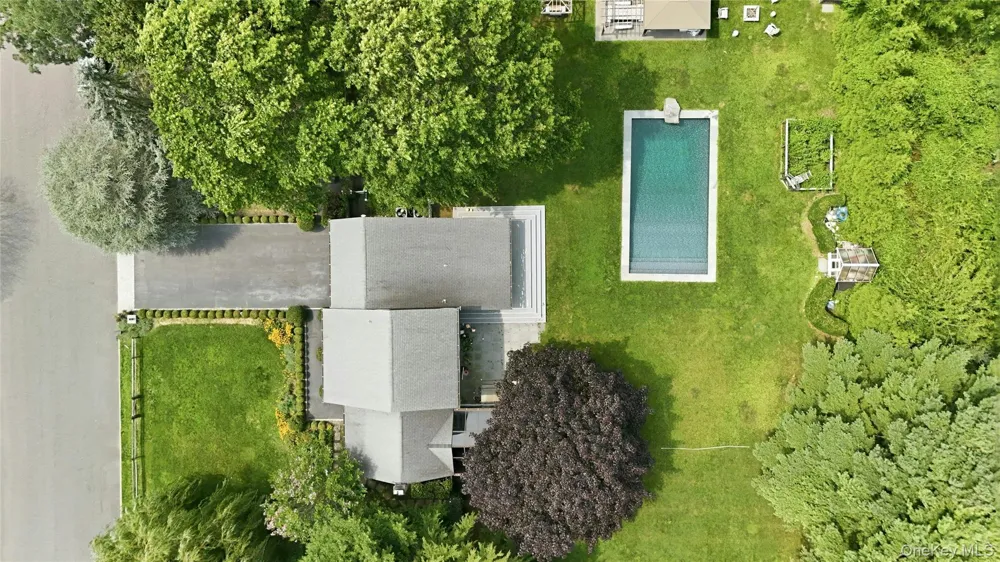 1850 Highland Road Cutchogue, NY 11935