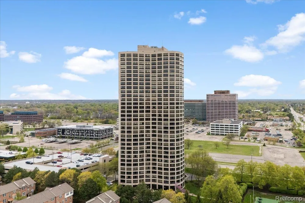 5000 Town Center #3303-3304 Southfield City, MI 48075