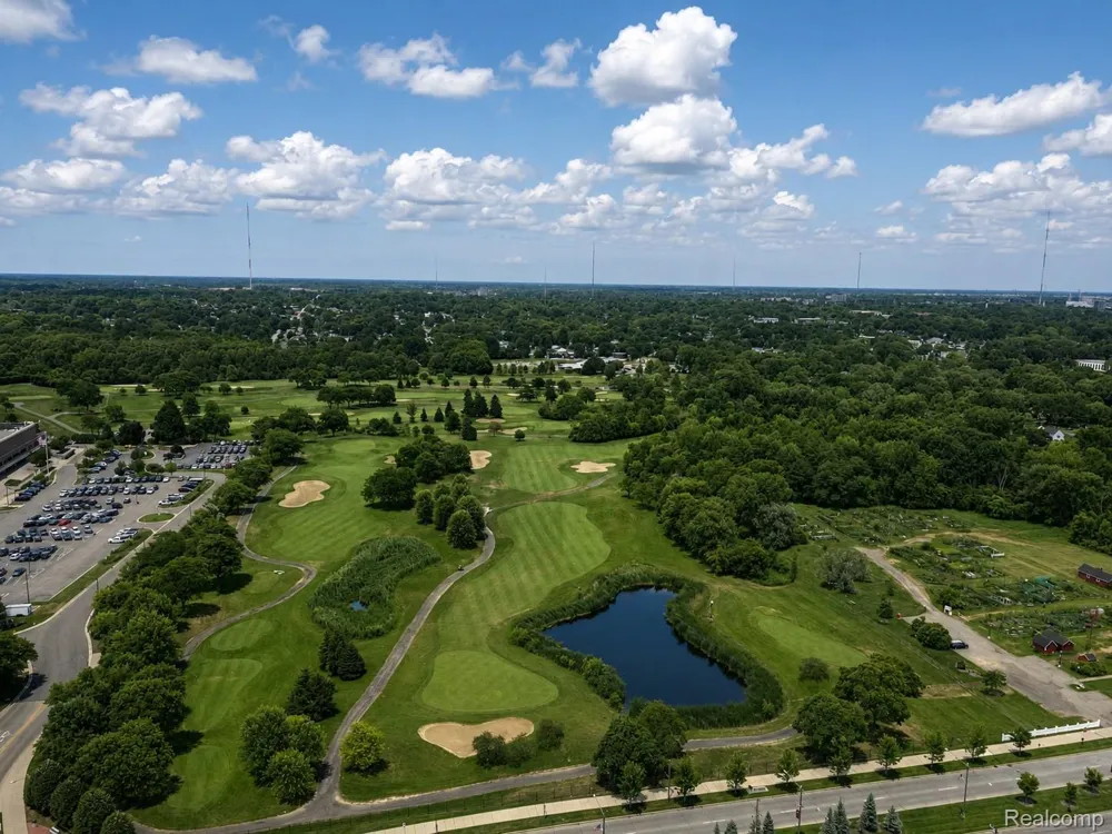 5000 Town Center #3303-3304 Southfield City, MI 48075