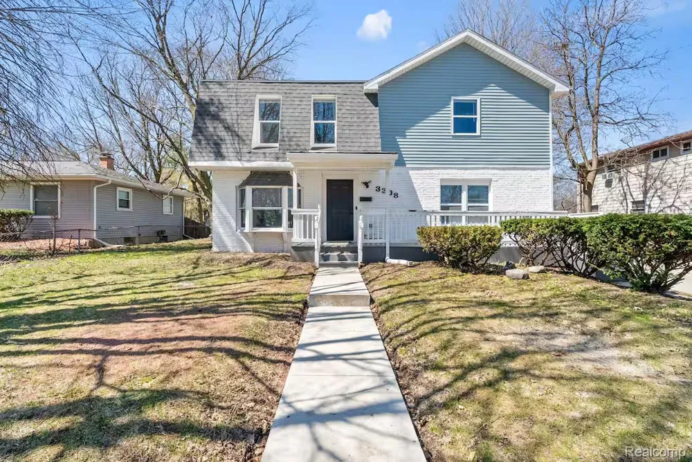3308 Maloney Street Lansing City, MI 48911