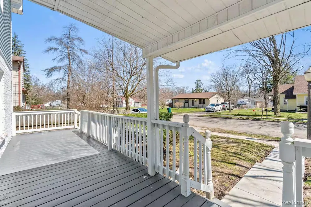 3308 Maloney Street Lansing City, MI 48911
