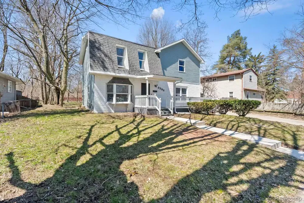 3308 Maloney Street Lansing City, MI 48911