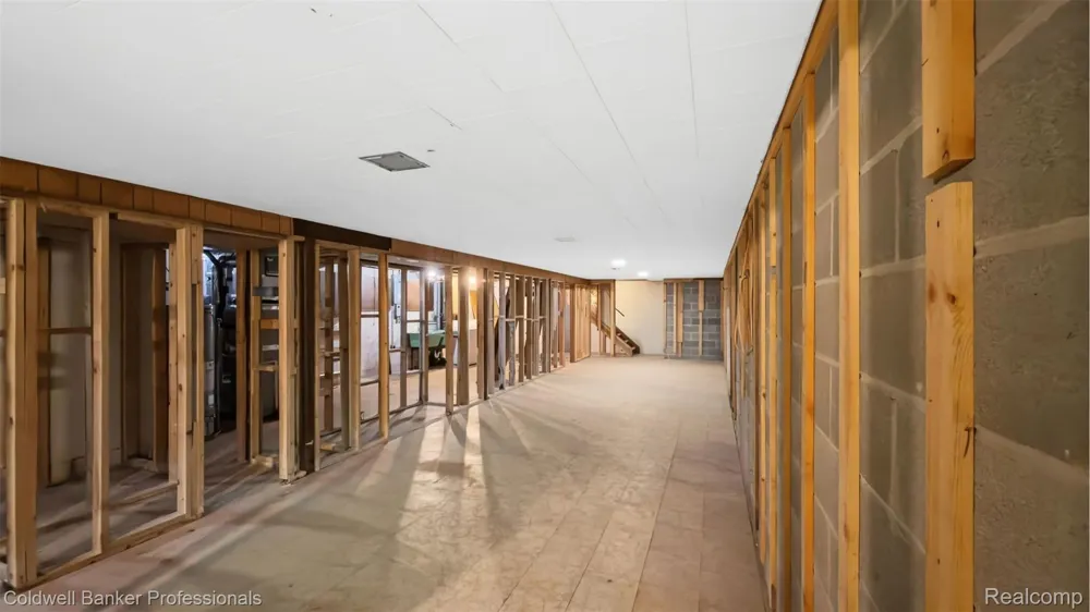 430 Spezia Drive Oxford Charter Township, MI 48371