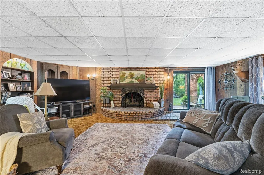 1600 Moffat Addison Township, MI 48367