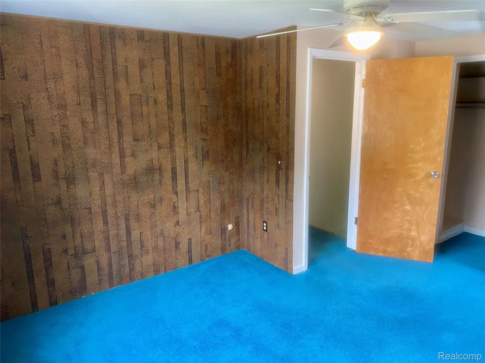 4518 Woodland Avenue Royal Oak City, MI 48073