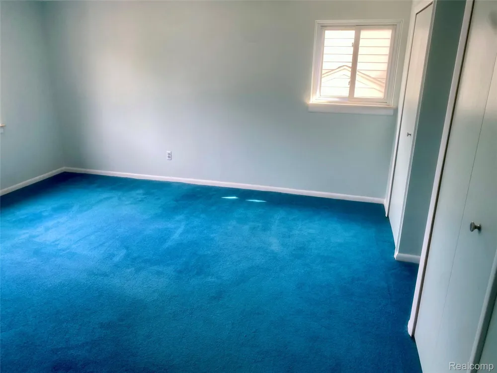 4518 Woodland Avenue Royal Oak City, MI 48073