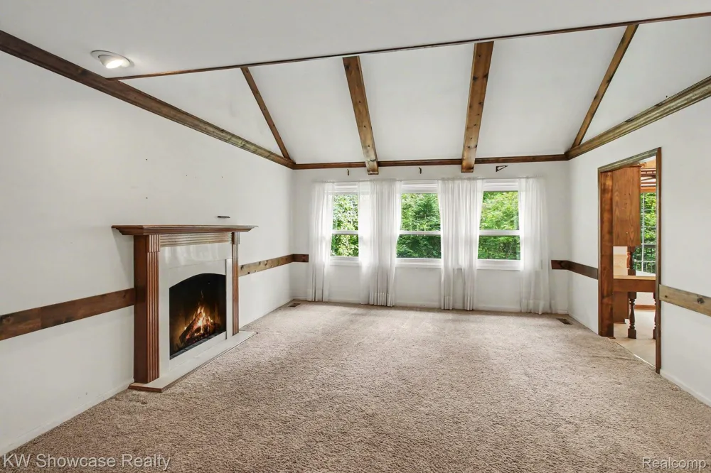 1471 Blue Heron Drive Highland Charter Township, MI 48357