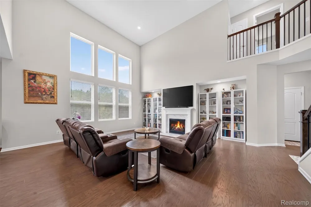 4160 Walcott Drive Orion Charter Township, MI 48359