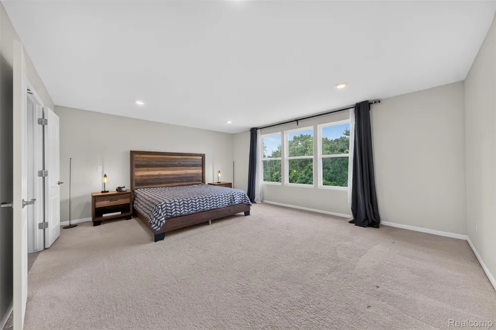 4160 Walcott Drive Orion Charter Township, MI 48359