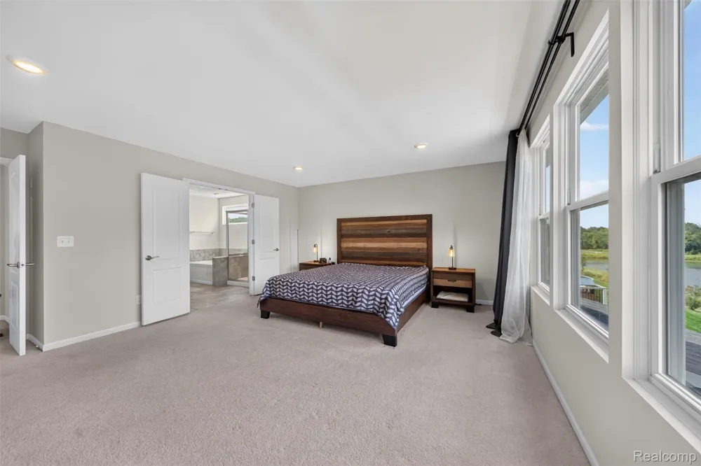 4160 Walcott Drive Orion Charter Township, MI 48359