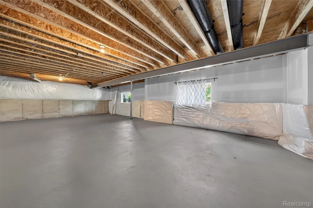 4160 Walcott Drive Orion Charter Township, MI 48359