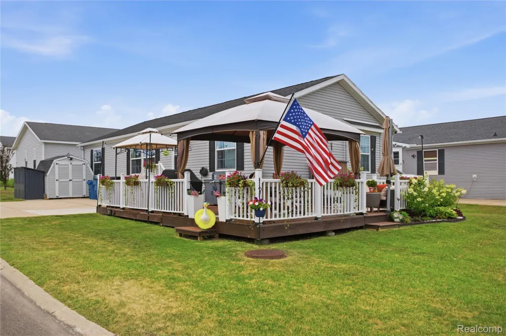 16206 Lancaster Way Holly Township, MI 48442