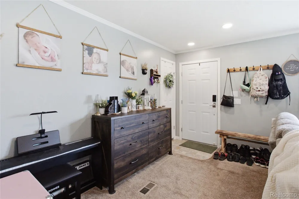 16206 Lancaster Way Holly Township, MI 48442