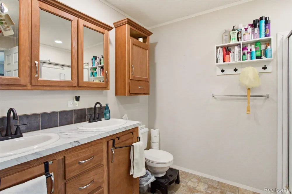 16206 Lancaster Way Holly Township, MI 48442