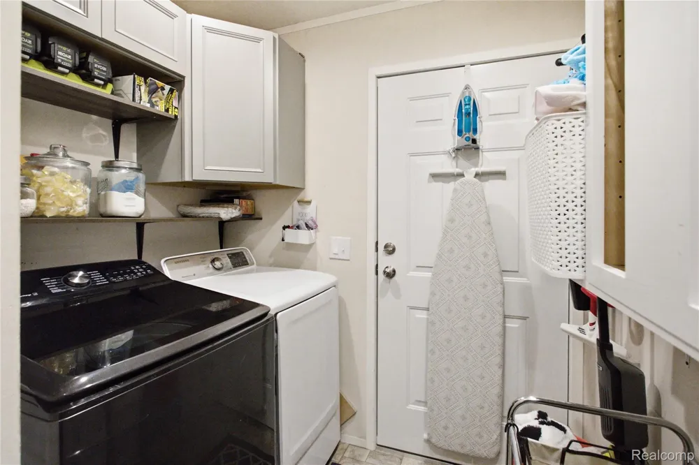 16206 Lancaster Way Holly Township, MI 48442