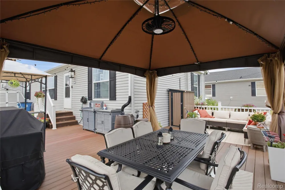 16206 Lancaster Way Holly Township, MI 48442
