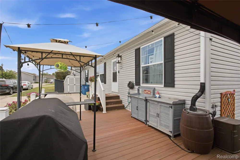 16206 Lancaster Way Holly Township, MI 48442