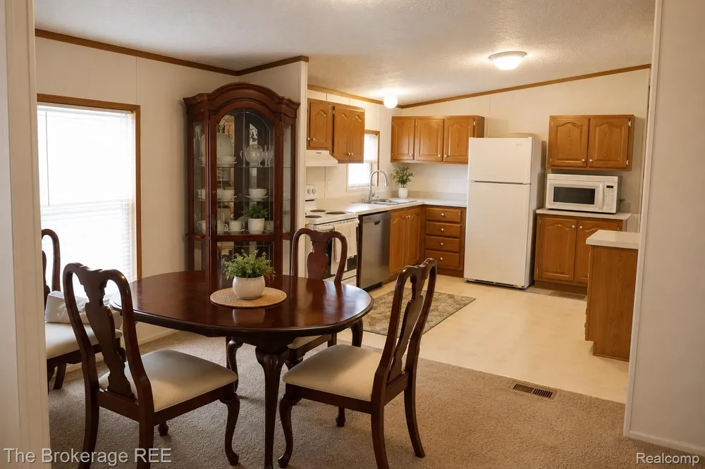 93 Woodcrest Swartz Creek City, MI 48473