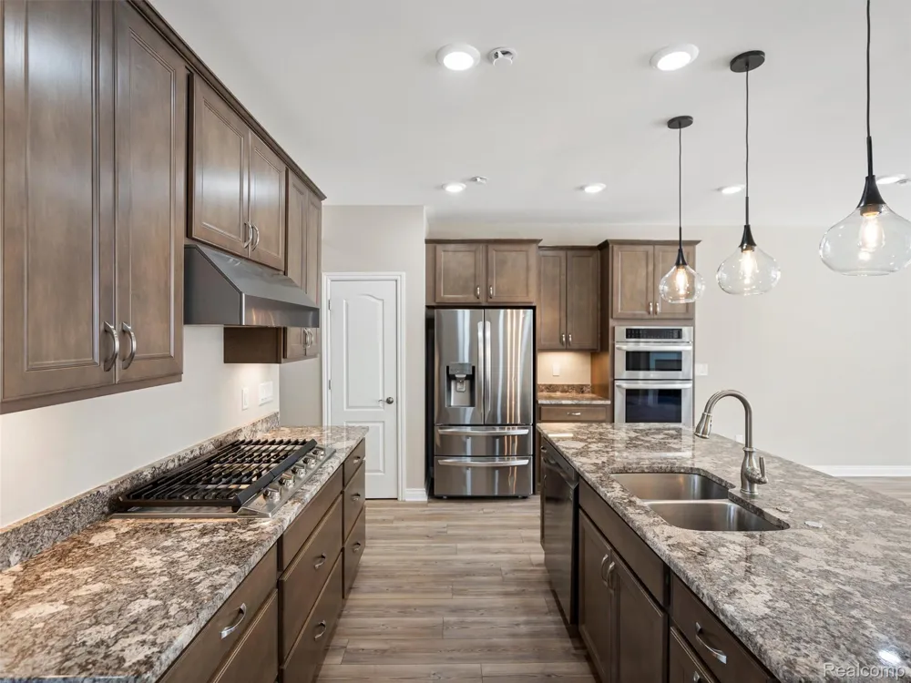 4021 NOTTINGHAM CIRCLE Independence Charter Township, MI 48346