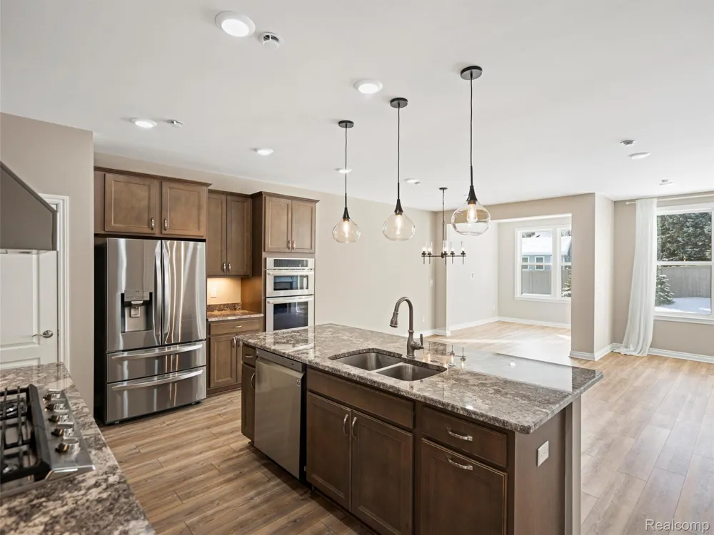4021 NOTTINGHAM CIRCLE Independence Charter Township, MI 48346