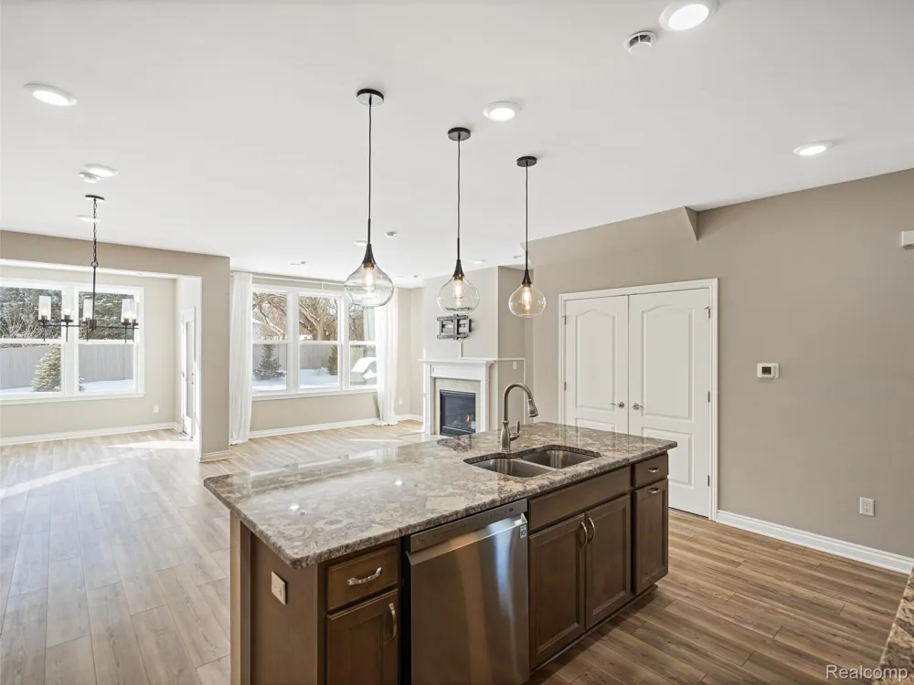 4021 NOTTINGHAM CIRCLE Independence Charter Township, MI 48346