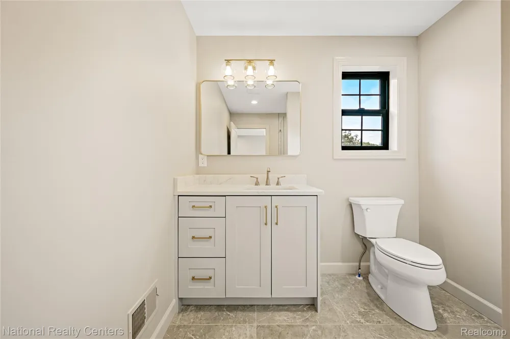 1311 Ross Street Plymouth City, MI 48170