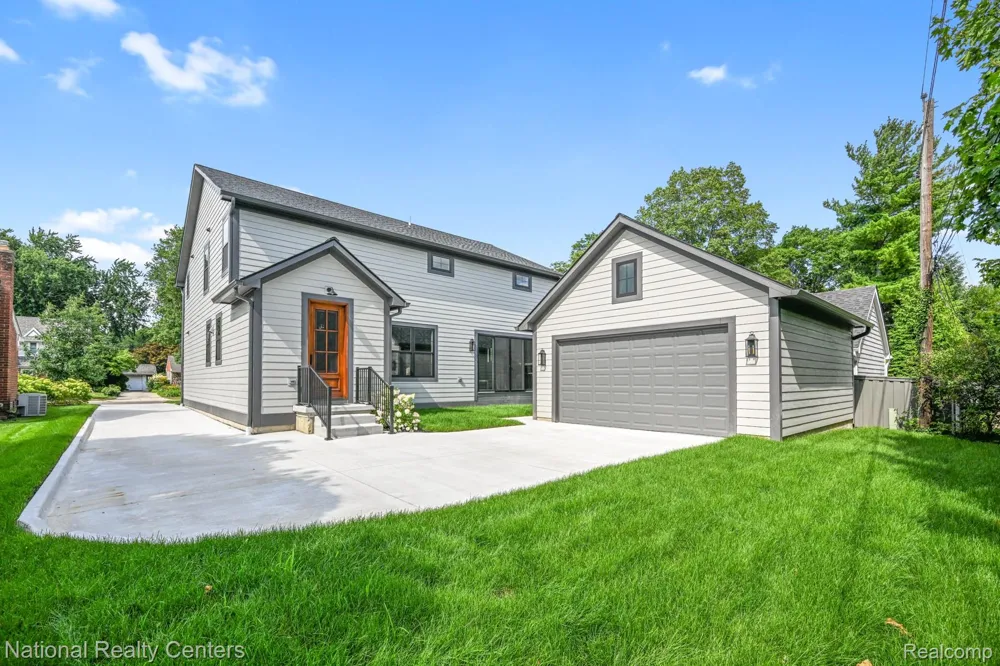 1311 Ross Street Plymouth City, MI 48170