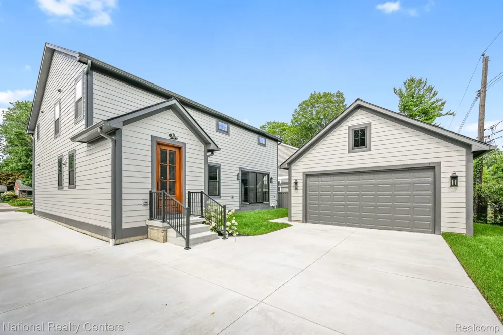 1311 Ross Street Plymouth City, MI 48170