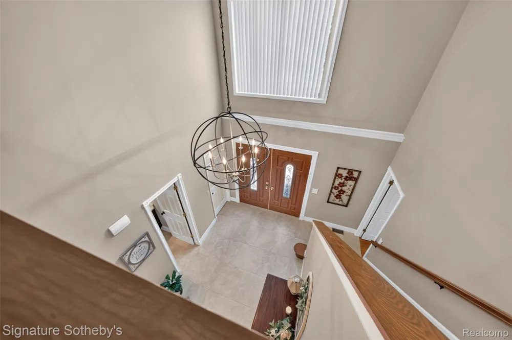 5133 Allison Drive Troy City, MI 48085