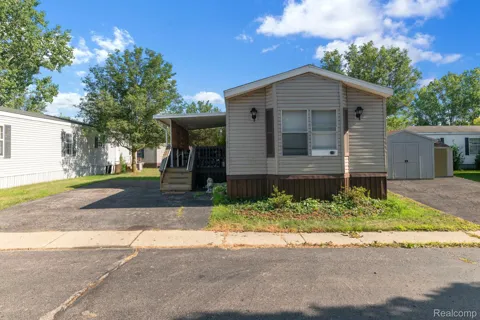 351 North Squirrel Road #141