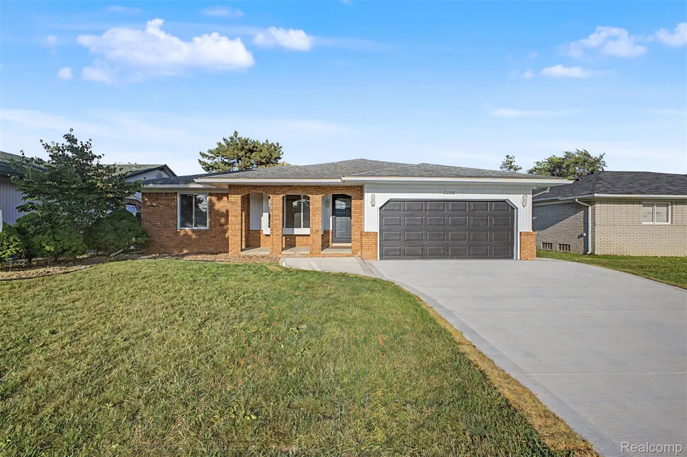2226 Whitefield Street Dearborn Heights City, MI 48127