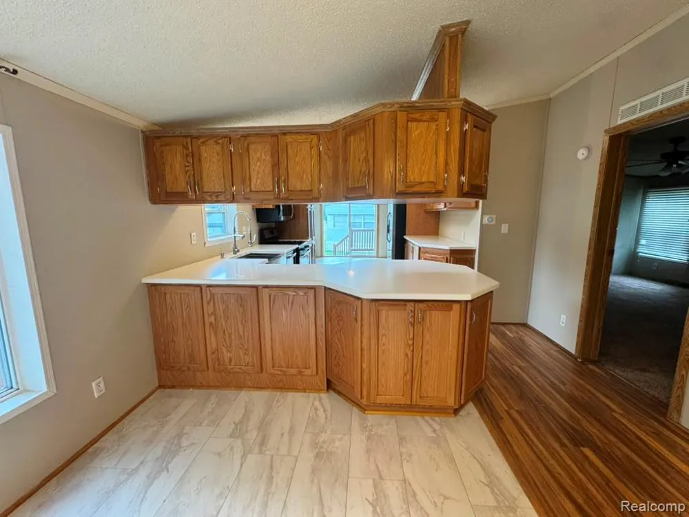 3651 Juniper Street Clarkston City, MI 48348