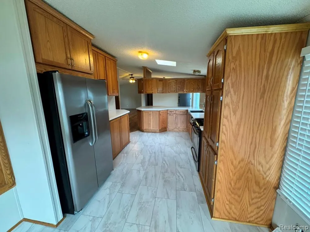3651 Juniper Street Clarkston City, MI 48348