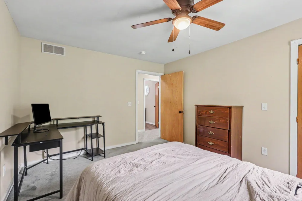 19601 68th Street Geneva Township, MI 49090