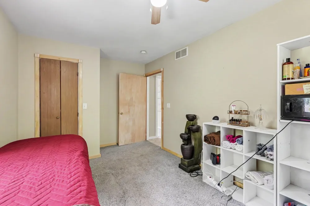 19601 68th Street Geneva Township, MI 49090