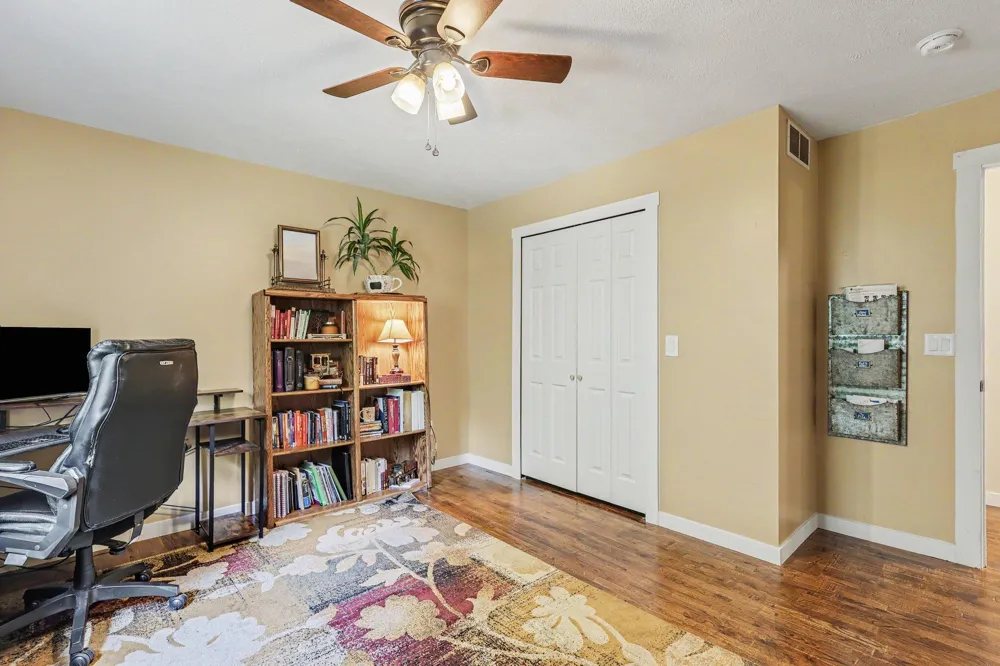 19601 68th Street Geneva Township, MI 49090
