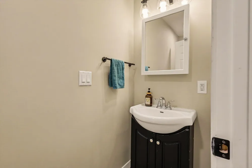 19601 68th Street Geneva Township, MI 49090