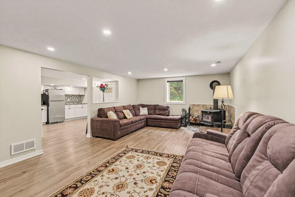 19601 68th Street Geneva Township, MI 49090
