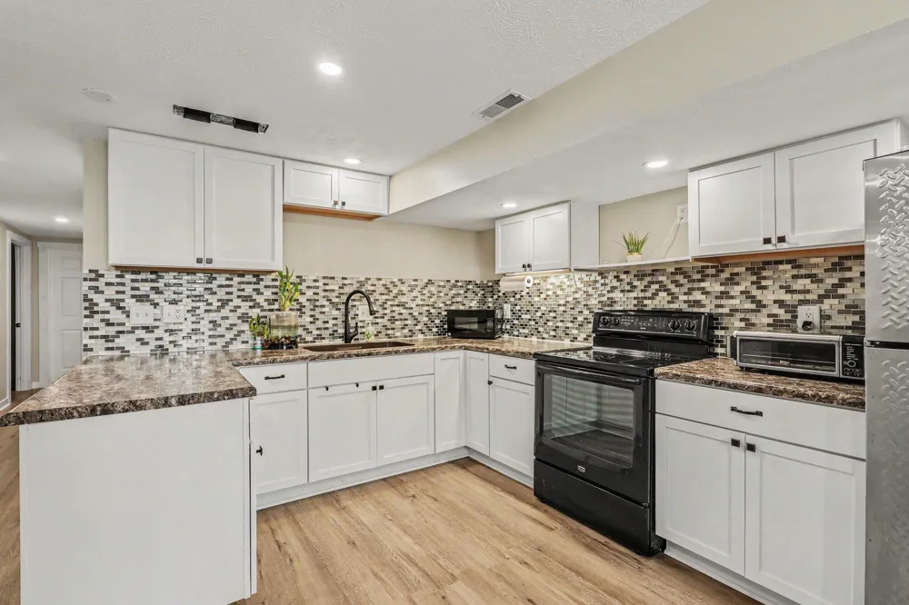 19601 68th Street Geneva Township, MI 49090