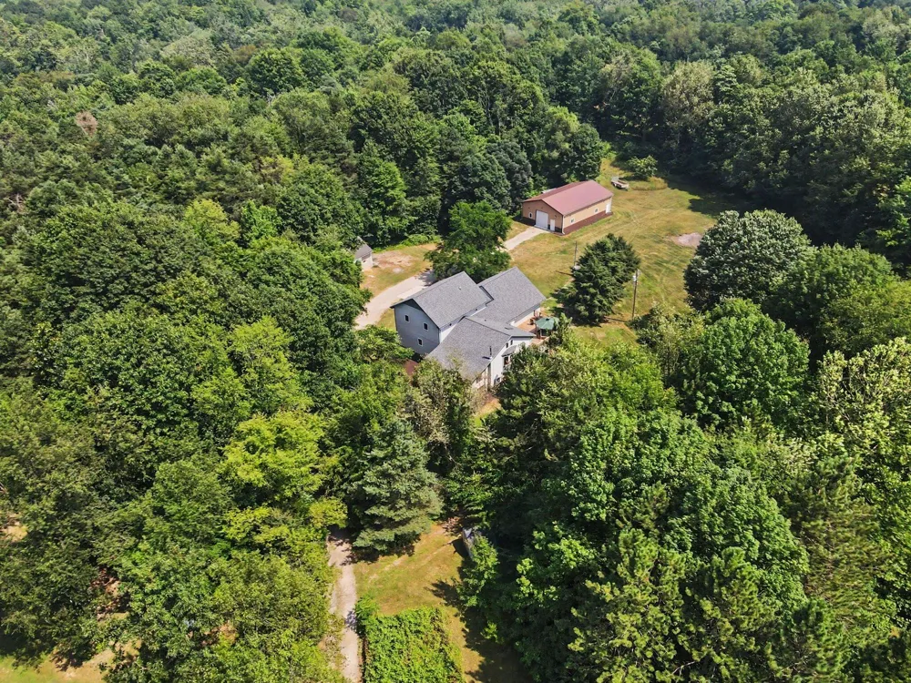 19601 68th Street Geneva Township, MI 49090