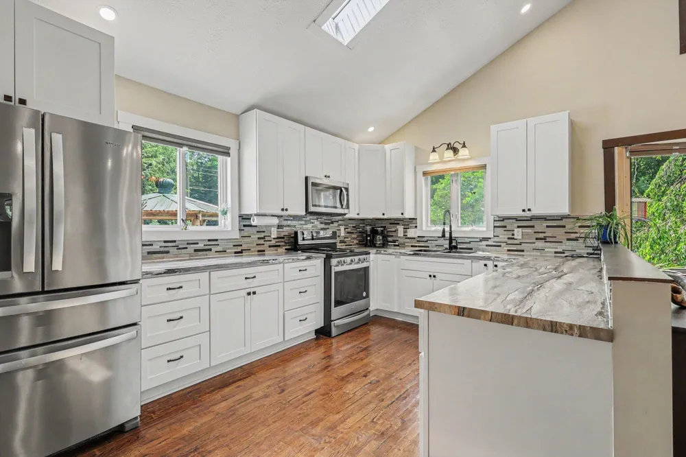 19601 68th Street Geneva Township, MI 49090