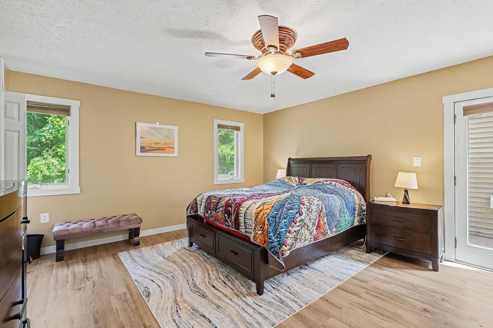 19601 68th Street Geneva Township, MI 49090