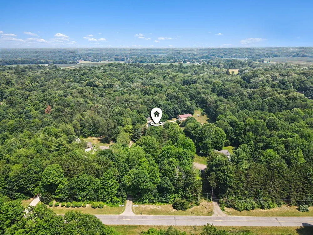19601 68th Street Geneva Township, MI 49090