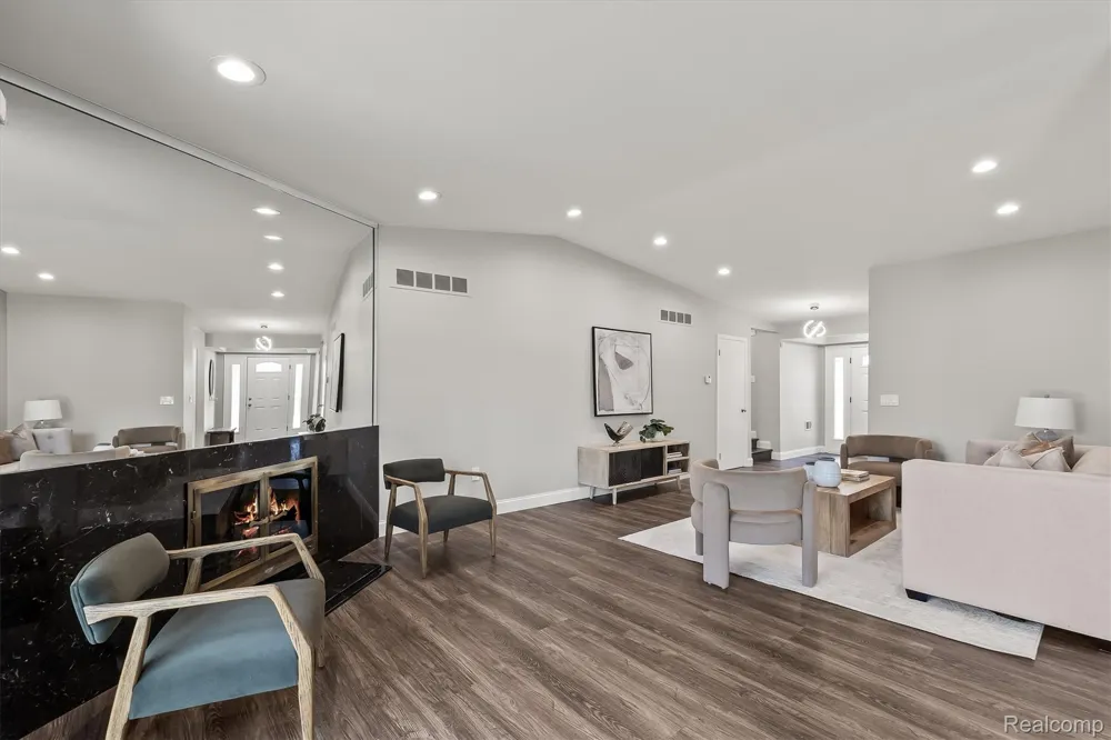 2006 WALDONS West Bloomfield Charter Township, MI 48322