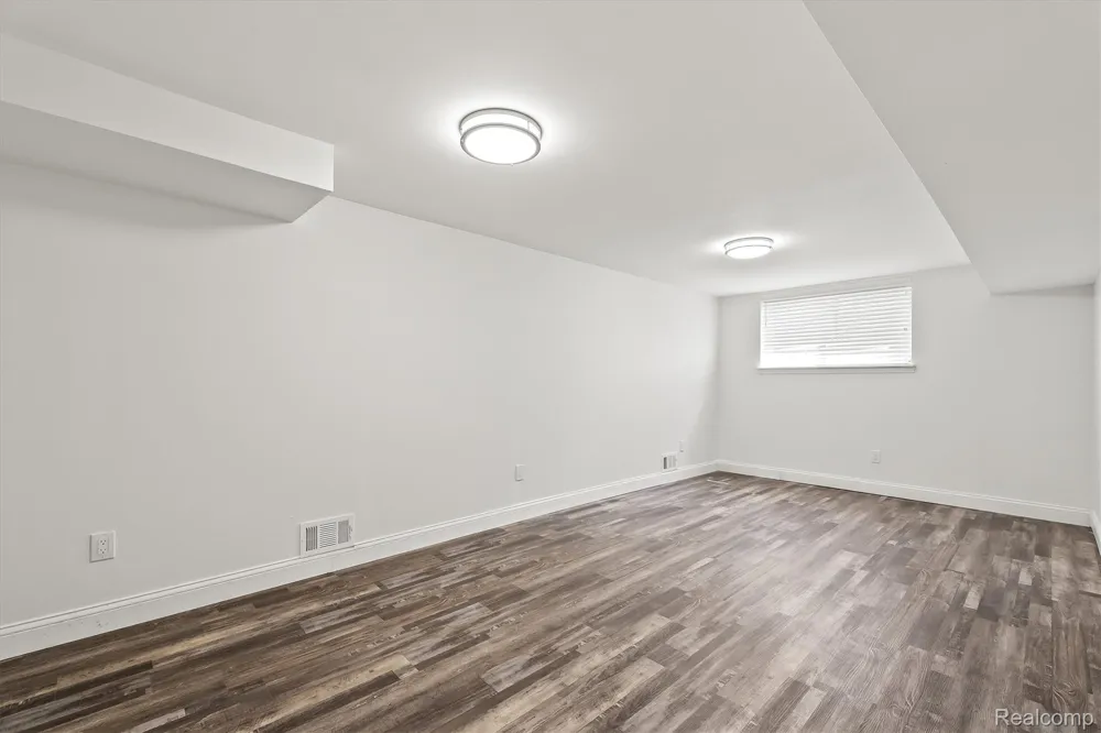 2006 WALDONS West Bloomfield Charter Township, MI 48322
