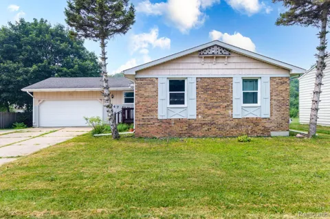 1047 Coolidge Road