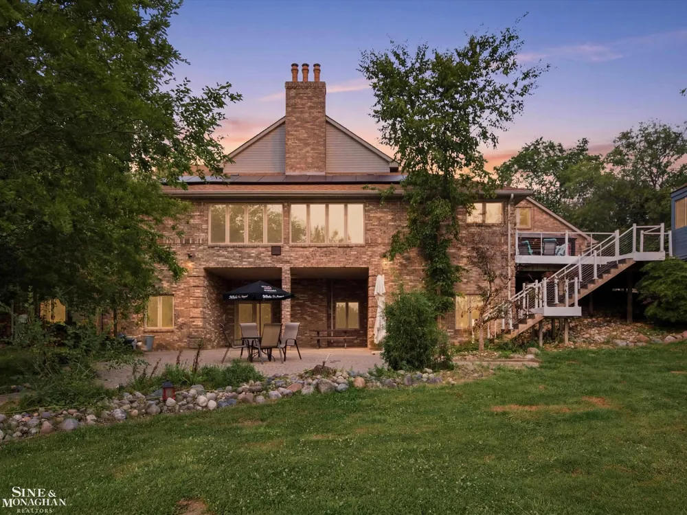 29988 Armada Ridge Road Road Richmond Township, MI 48062