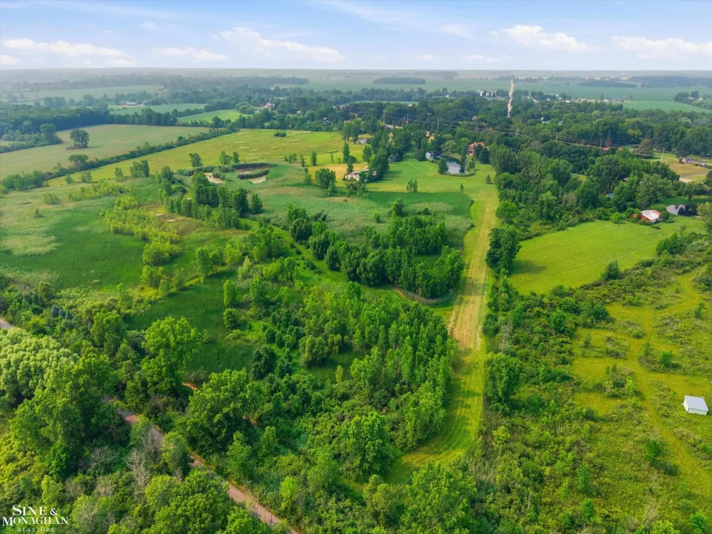29988 Armada Ridge Road Road Richmond Township, MI 48062