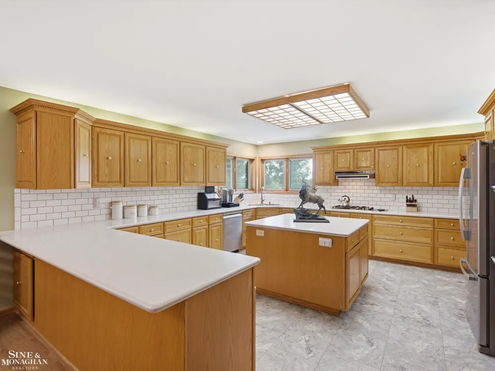 29988 Armada Ridge Road Road Richmond Township, MI 48062
